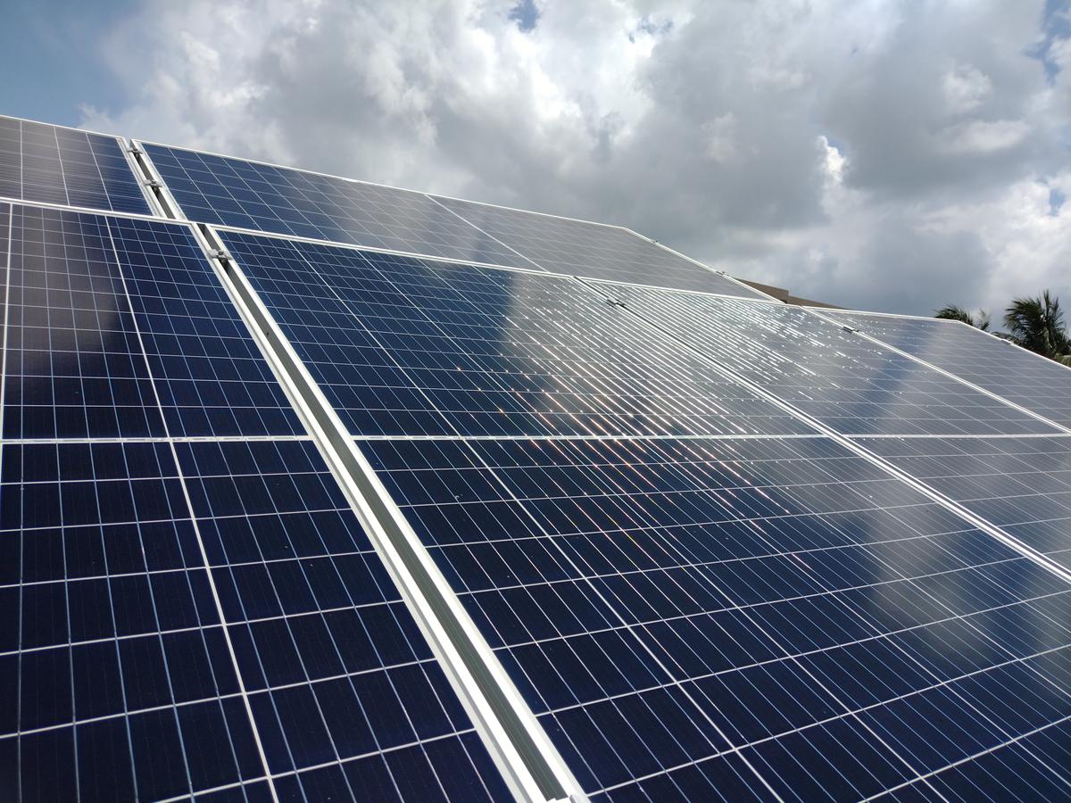 Solar panel cleaning South Florida